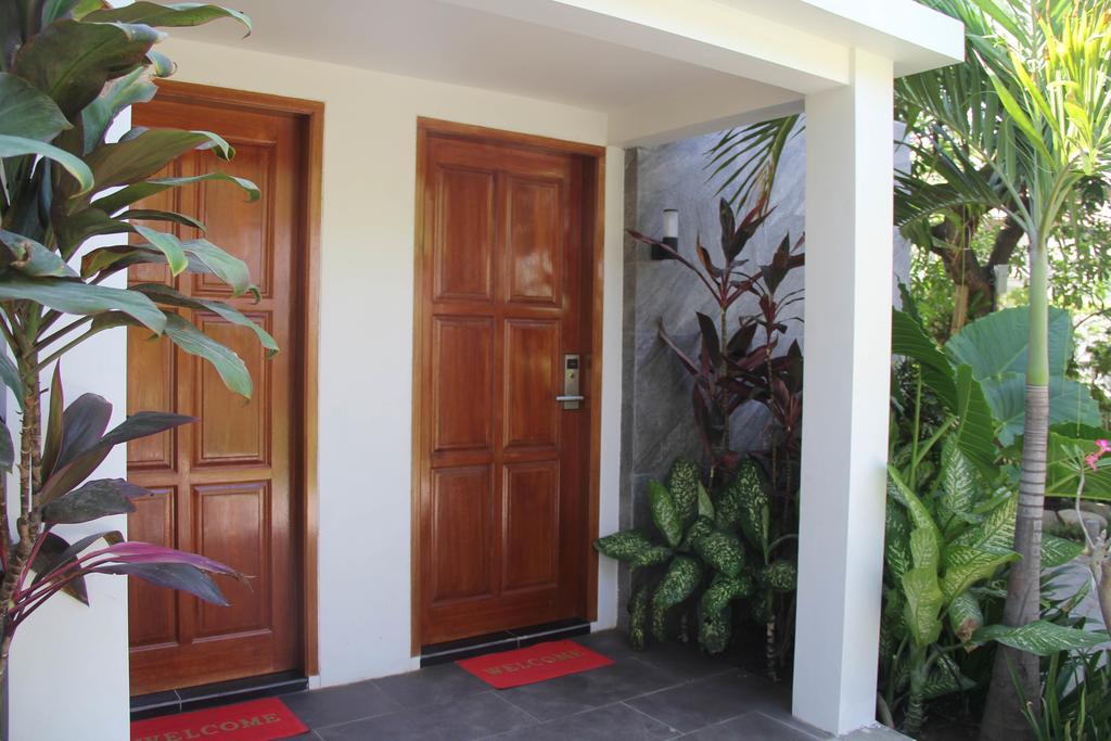 Kampoeng Nelayan Hotel Palu Ngoại thất bức ảnh