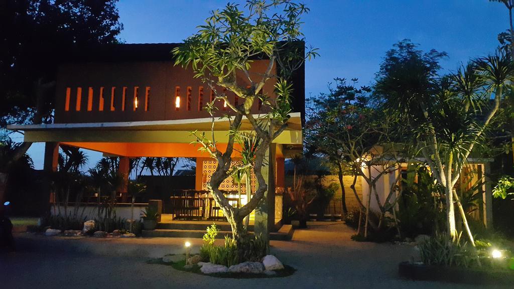 Kampoeng Nelayan Hotel Palu Ngoại thất bức ảnh