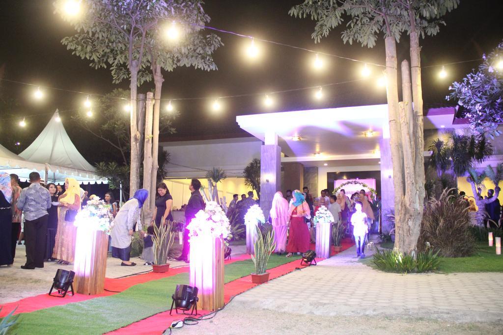 Kampoeng Nelayan Hotel Palu Ngoại thất bức ảnh
